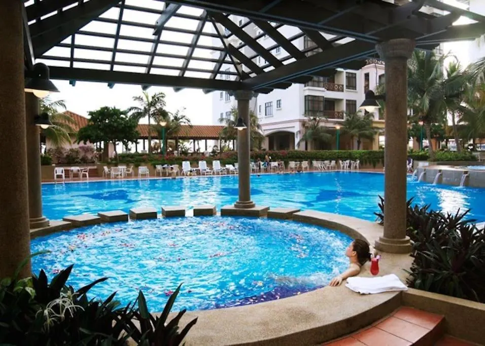 Apart Otel Pool View 2 Room Mahkota Hotel Melaka